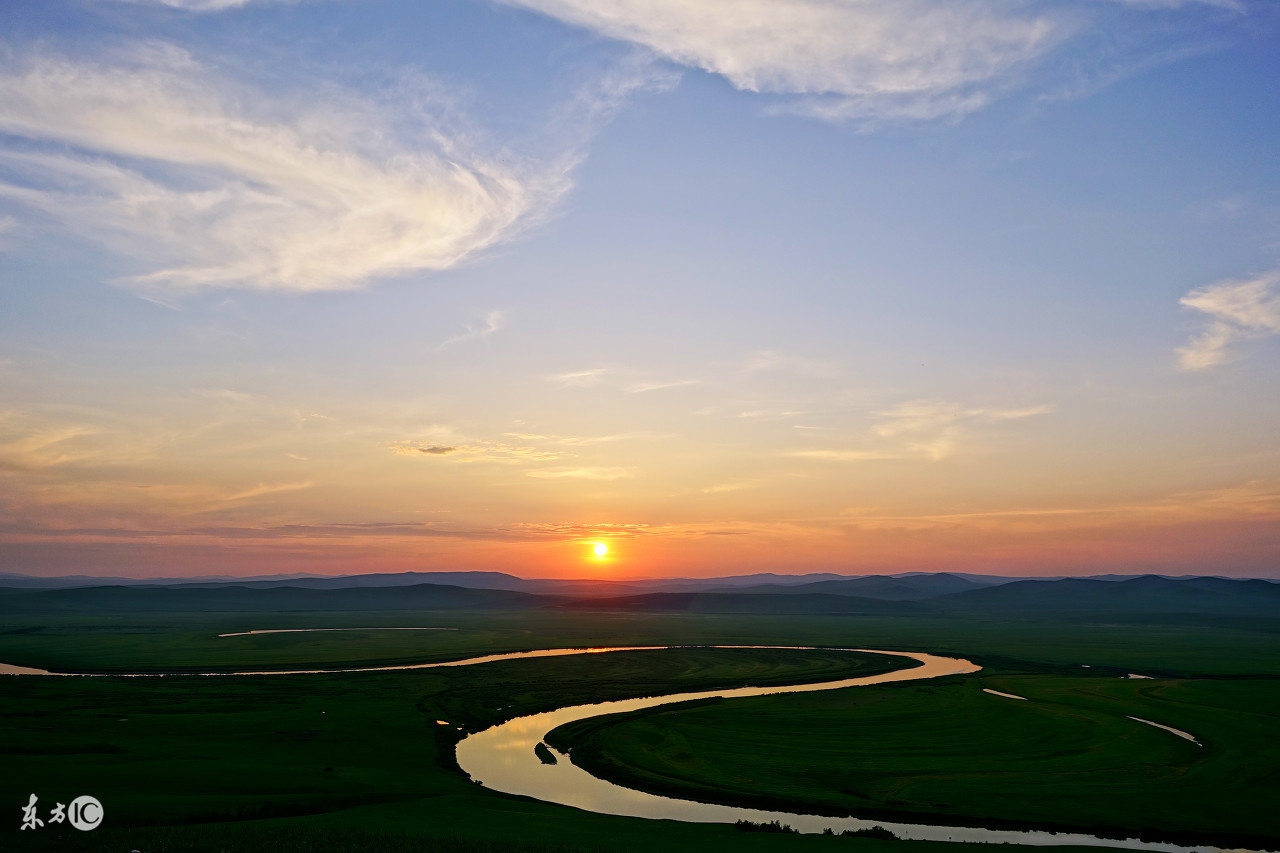 《江月》连载：他坏坏的，还精神分裂，却悄悄夺走了她的心！