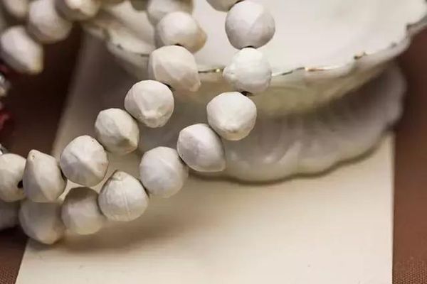 去旅游再也不怕奸商蒙人了，一篇能让你认清所有菩提子的文章！