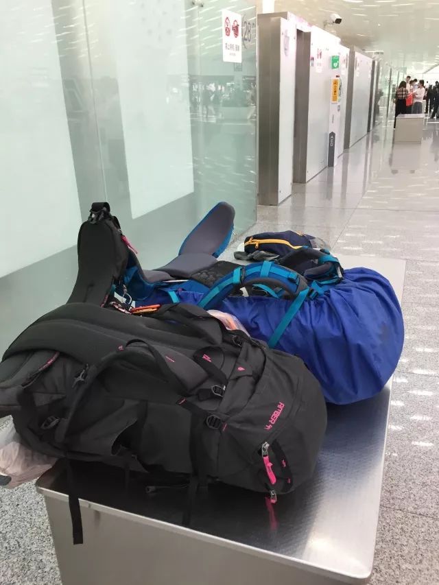 乌孙古道天堂湖在琼库什台吗,乌孙古道天堂湖到黑英山多远