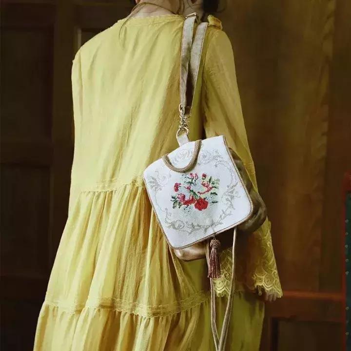 小众双肩包包推荐高级感,极简舒适百搭的双肩包推荐