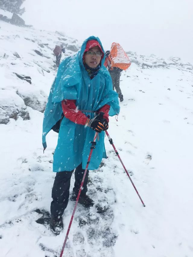 乌孙古道天堂湖在琼库什台吗,乌孙古道天堂湖到黑英山多远