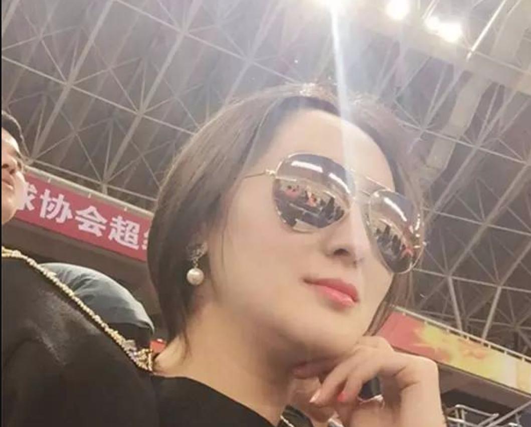 盘点中超球员太太团,中超最美球星太太