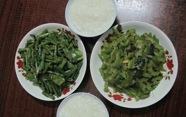 直击一日三餐,三四线城市的一日三餐