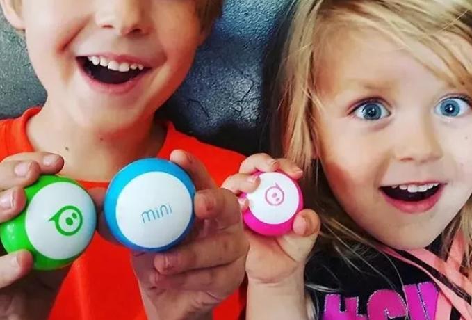 sphero球形机器人拆解,sphero智能可编程机器人r2-d2