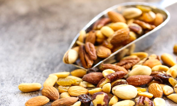 每天大量吃零食对身体的危害,吃零食怎么戒掉垃圾食品