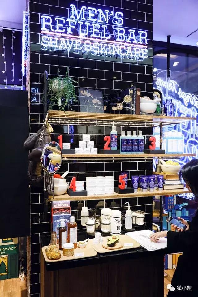 Gucci咸菜、Burberry泡面、范思哲咸鸭蛋到底什么味道