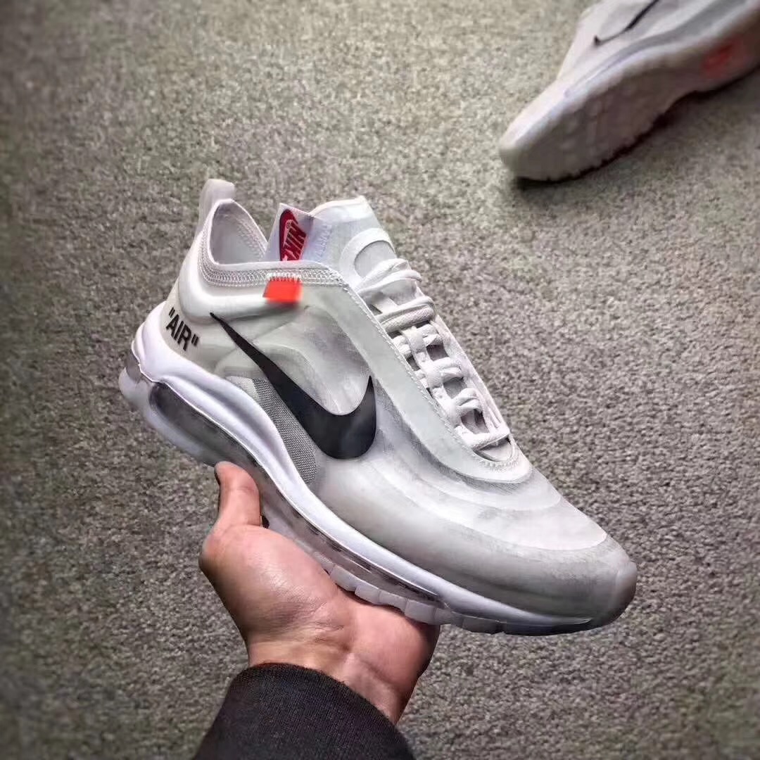 耐克鞋哪双鞋适合跑步 (十大颜值超高的耐克鞋)