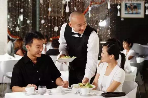 遇到态度不好的服务员怎么办,七种常见的顾客拒绝对策