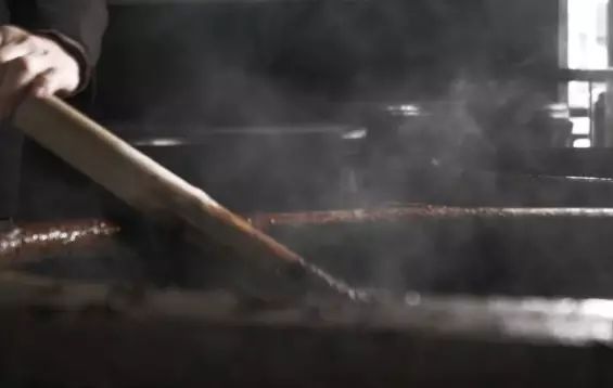 舌尖上的中国酱油作坊晒酱油,五款无添加老字号古法酿造酱油