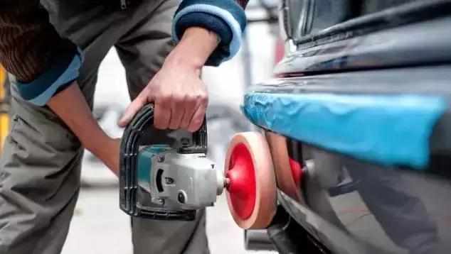 爱车有轻微划痕怎么处理,爱车有轻微的擦痕怎么办