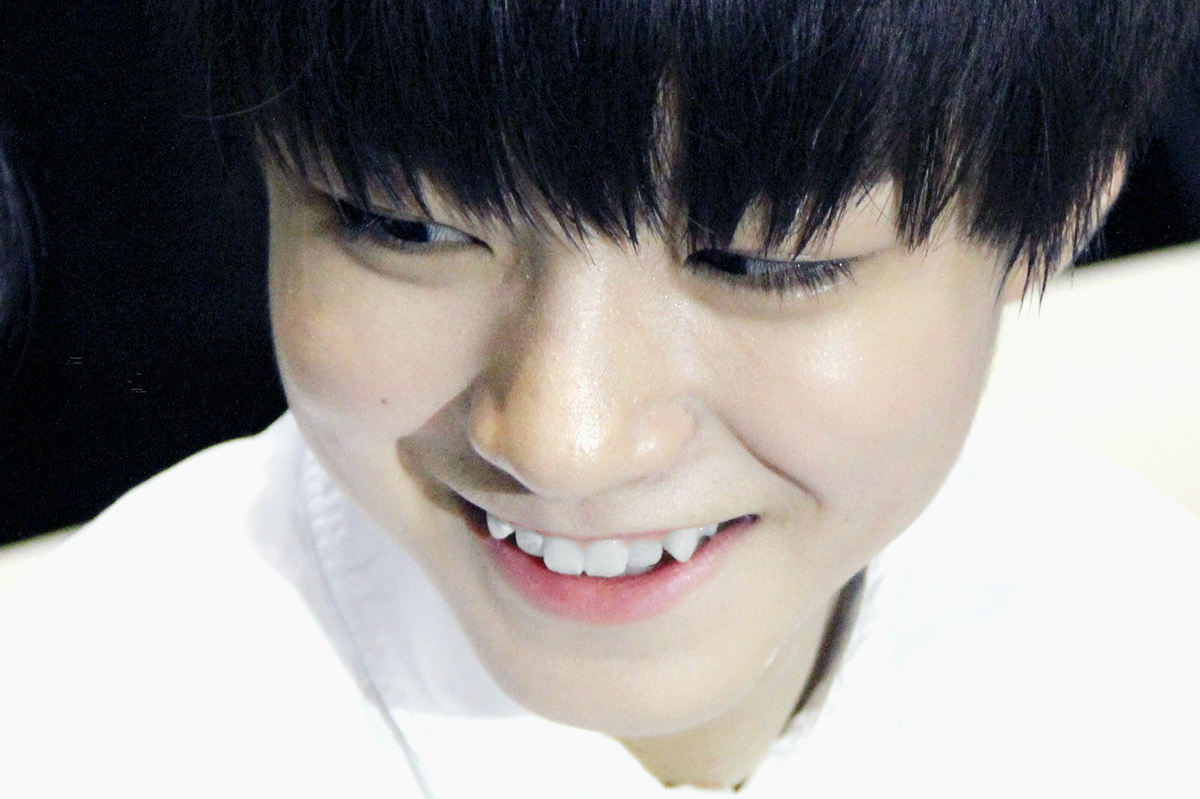 人为什么会少长牙,为什么会有虎牙齿