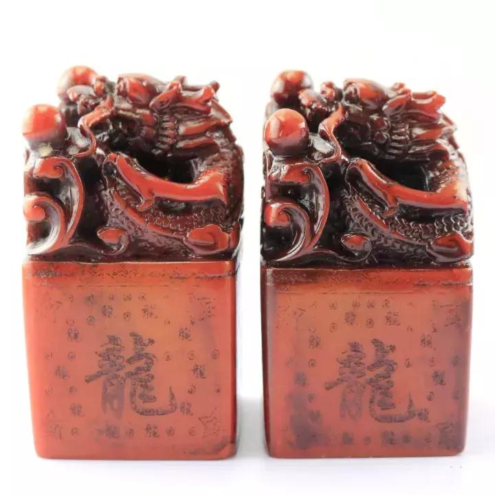 全铜九叠篆印章三个一套,吐水龙石雕