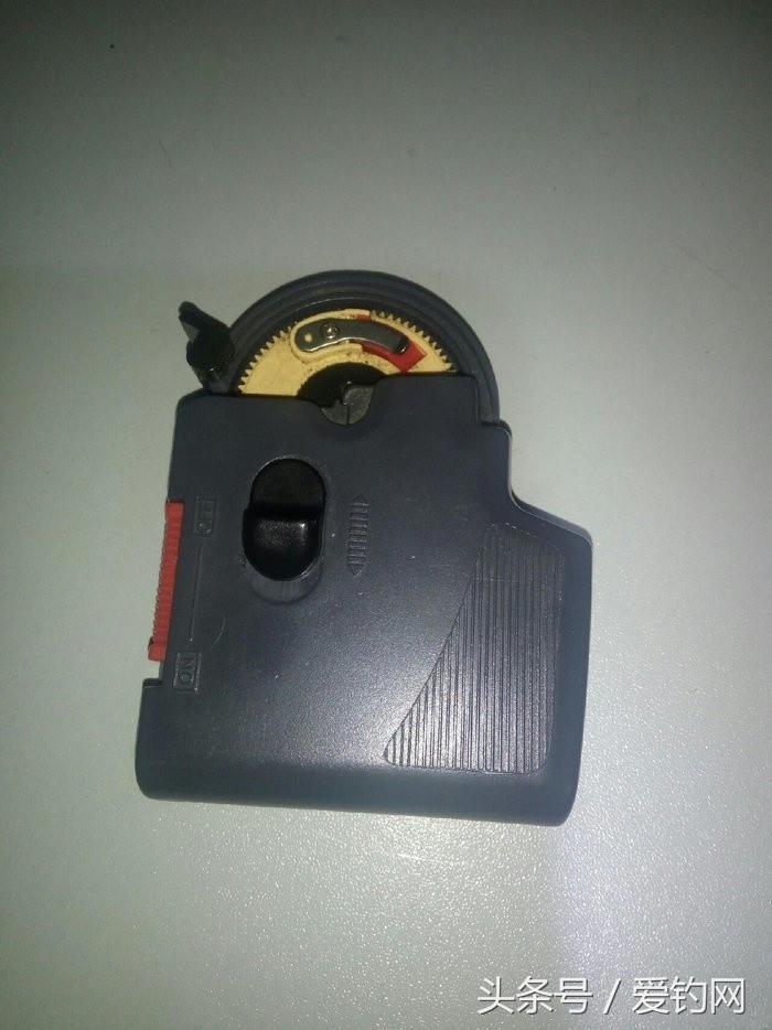 如何使用钓钩绑线器,钓鱼单钩绑线器全套方法