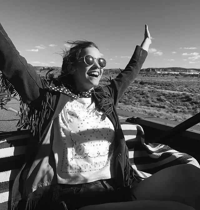 不爱拍照怎么摆姿势,不爱拍照怎么改善