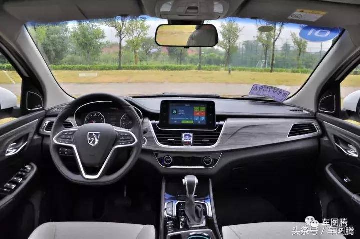 宝骏7301.5t自动挡试驾,宝骏7301.5tdct旗舰型