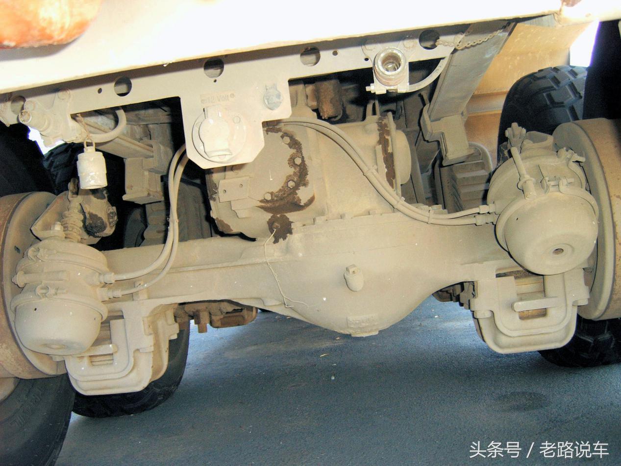 道路救援清障车大平板,道路清障车军用