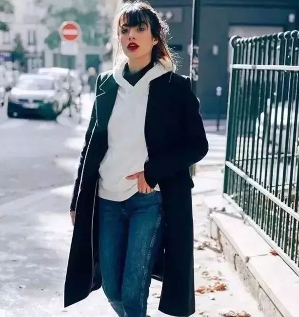 上班族小仙女日常生活,职场繁忙的小仙女该如何搭配