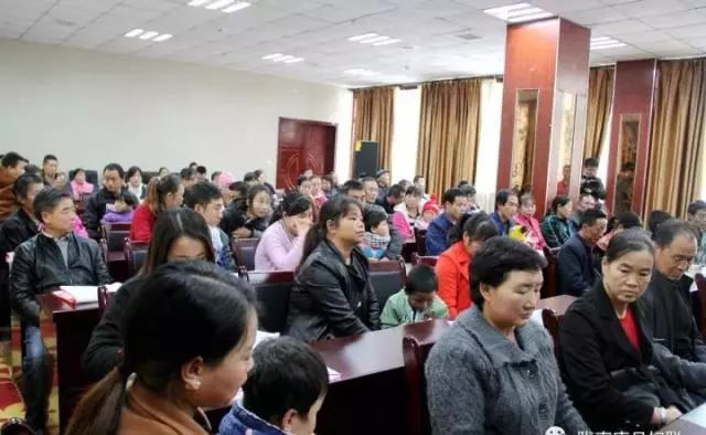 脑瘫儿童爱心公益活动,关爱困境妇女儿童基金募捐倡议书