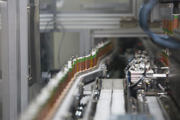 从搅拌到装配，全方位揭秘郑州比克动力电池智能工厂