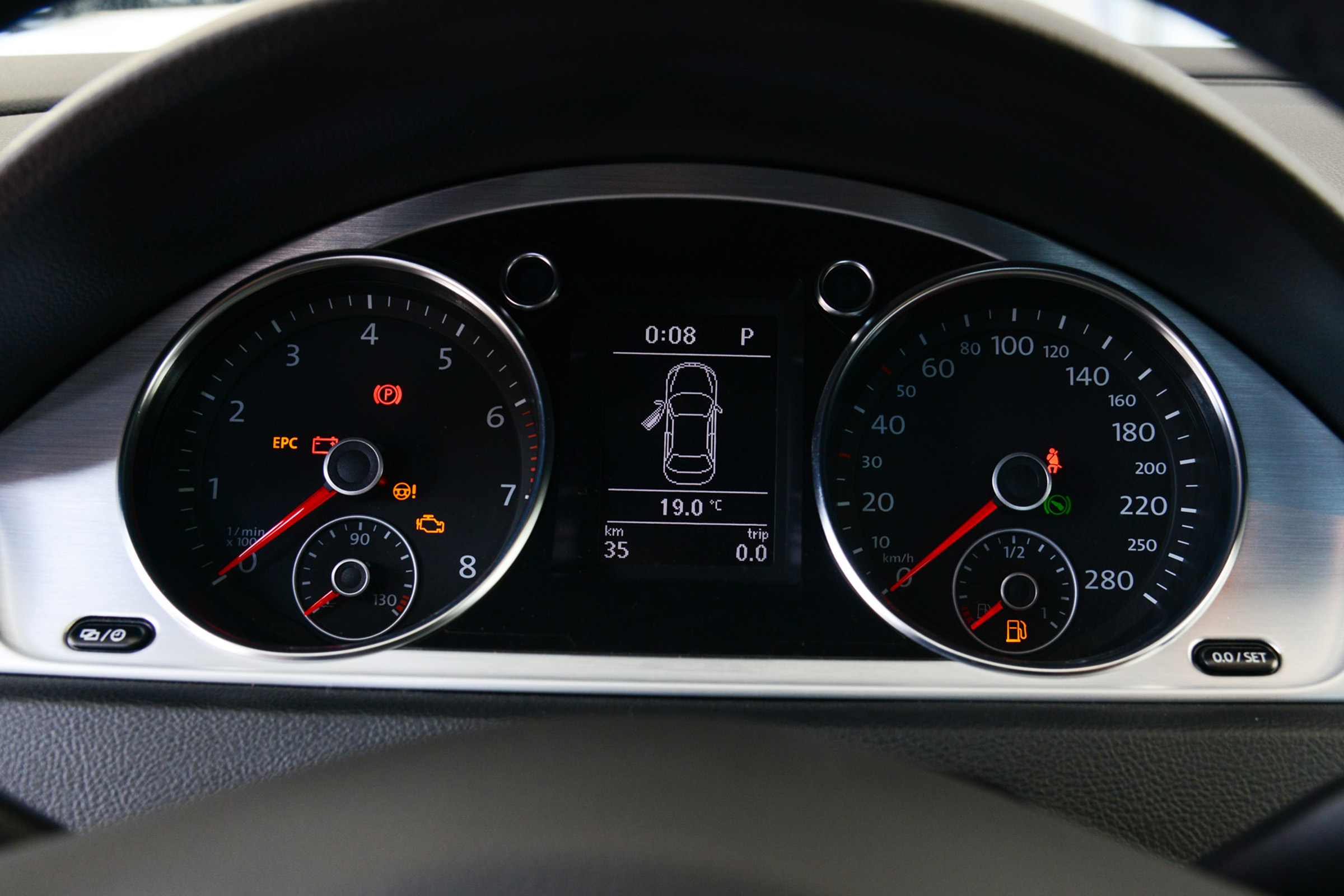 大众cc评价,评头论足核心高达测评