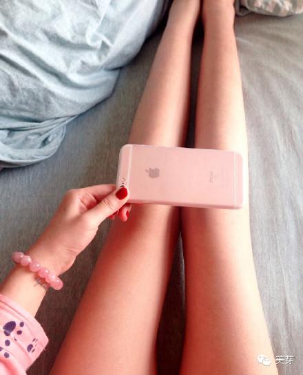 黑色口红怎么涂又简单又漂亮,涂粉色口红