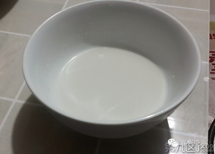 网红肉松青团的做法,咸蛋黄肉松青团推荐