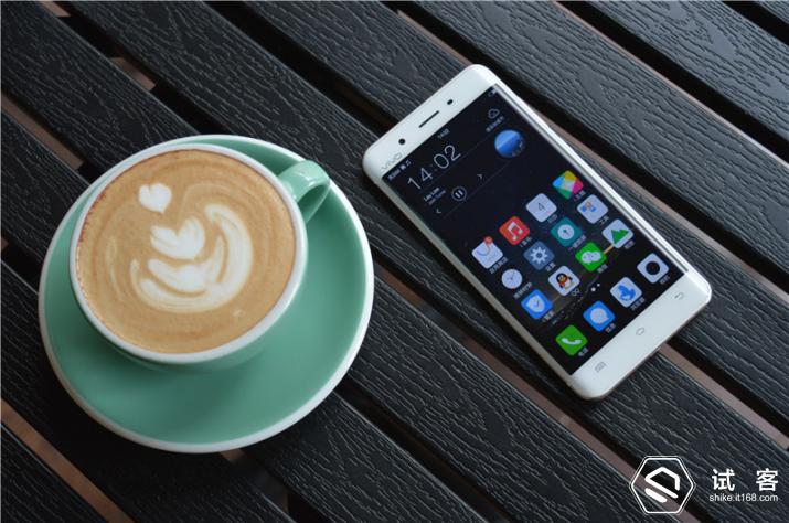 vivoxplay5体验,vivoxplay5特点