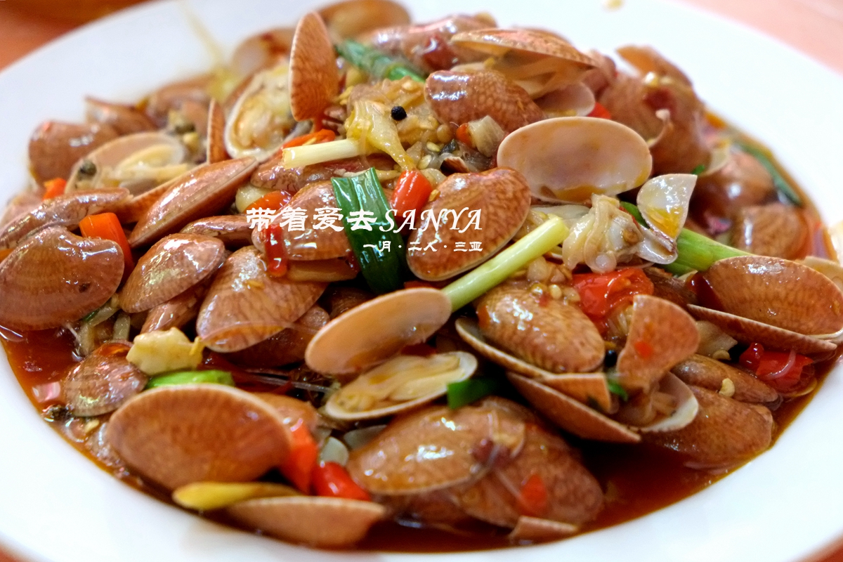 SANYA浪漫之旅，北纬18°的温暖、