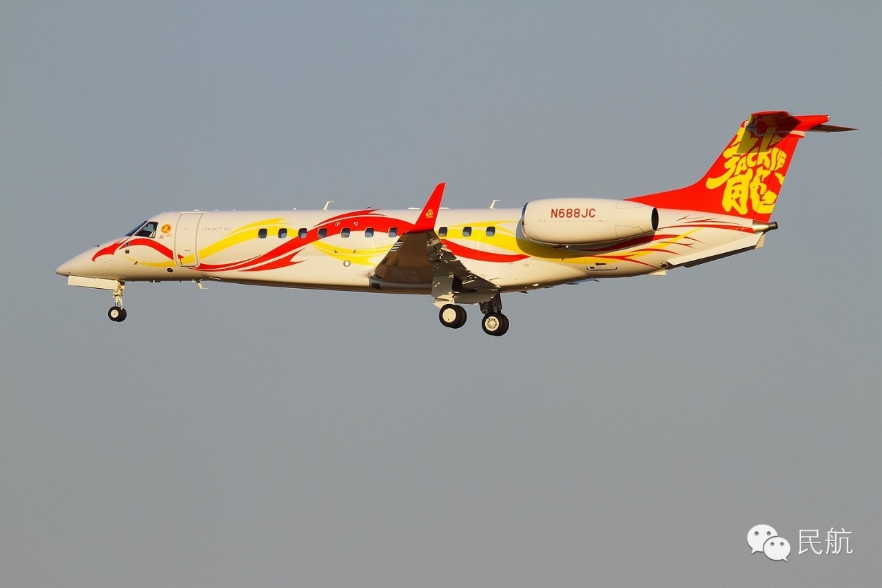 成龙谈私人飞机,成龙的三架飞机型号