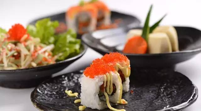 能吃一整天的自助餐,可以吃上一天的自助餐