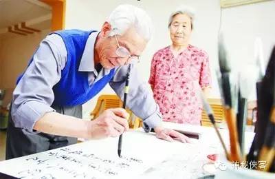 书法对癌症患者有好处吗,妙手治疾病书法