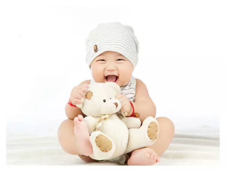 宝宝四肢爬的几种训练方法,锻炼宝宝爬行教学环节