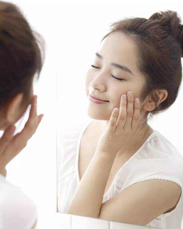 春美人美花也美,假日赏花怎么打扮?