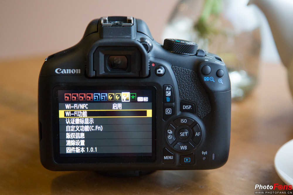 佳能eos1dxmarkiii,最适合新手的入门级单反佳能1300d