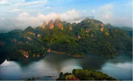 福建动车直达旅游景点,福建5日游最佳路线厦门出发