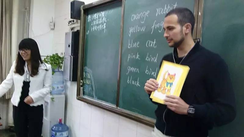 适合7-10岁孩子的课外活动,看孩子运动会好像回到了童年想哭