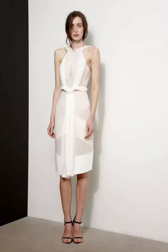 露背露肩bra,露背吊带bra穿法