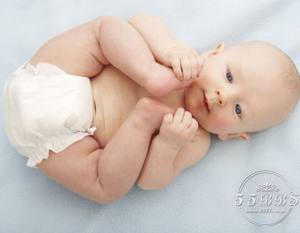 婴儿如何洗澡不着凉,小婴儿如何洗澡