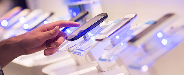 700元以下最好手机老人机,700元以下打游戏最好的手机