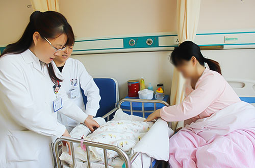 怀揣大医梦想的妇产科主任蒋芸:“金杯银杯不如患者的口碑”