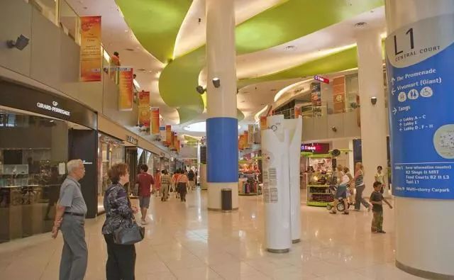 ysl泫雅同款圣诞限量款五角星口红,悦诗风吟旗舰口红