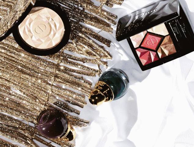 2018褰╁澶х墝鍦ｈ癁濂楄,鍓佹墜褰╁