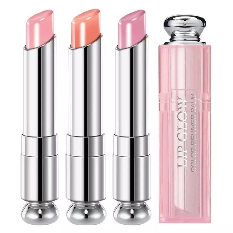 冬天嘴唇干燥起皮擦唇膏都没用,什么唇膏可以改善嘴唇干裂起皮