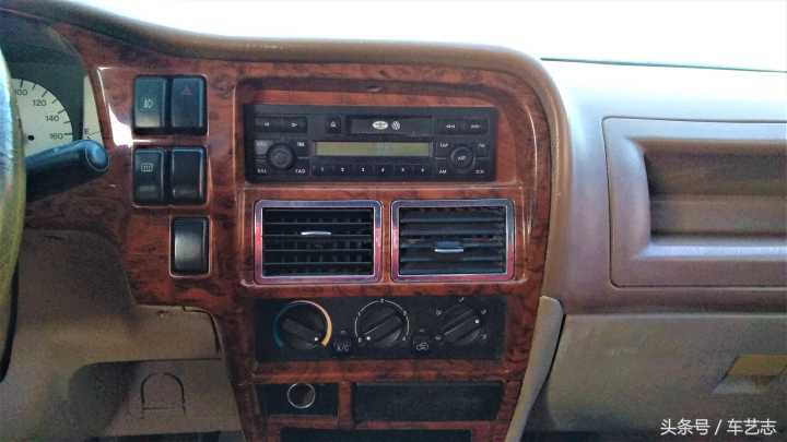 领克03后排能不能全平放倒睡觉 (国产suv可以放平睡觉的车)