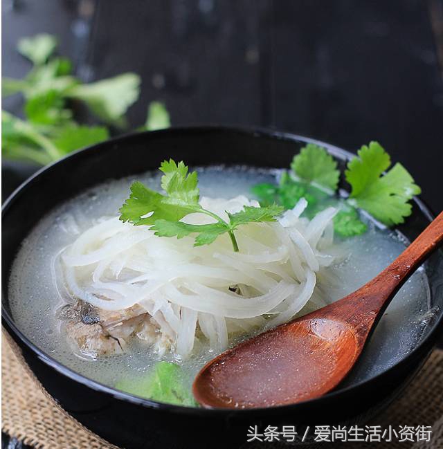 孩子一生病就低烧,孩子一感冒老反复