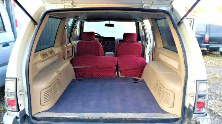领克03后排能不能全平放倒睡觉 (国产suv可以放平睡觉的车)
