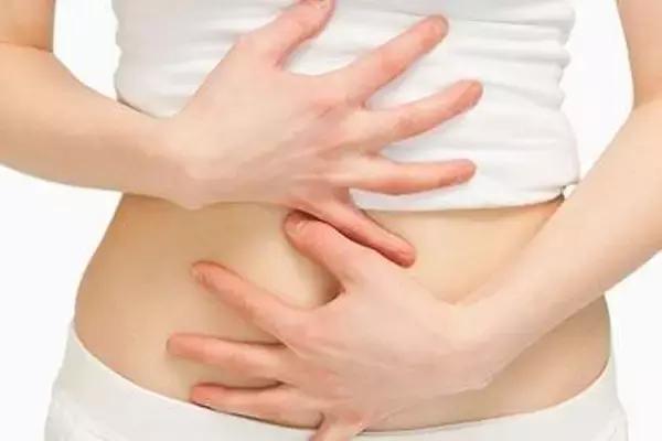 女人这处越黑，身体就越不健康，湿气也越重！