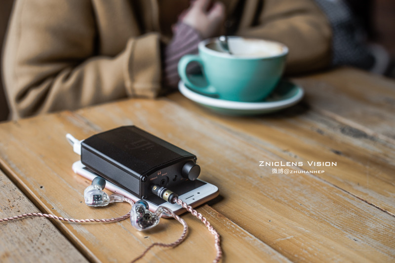 体验英伦之声，iFinanoiDSDBL解码耳放一体机评测