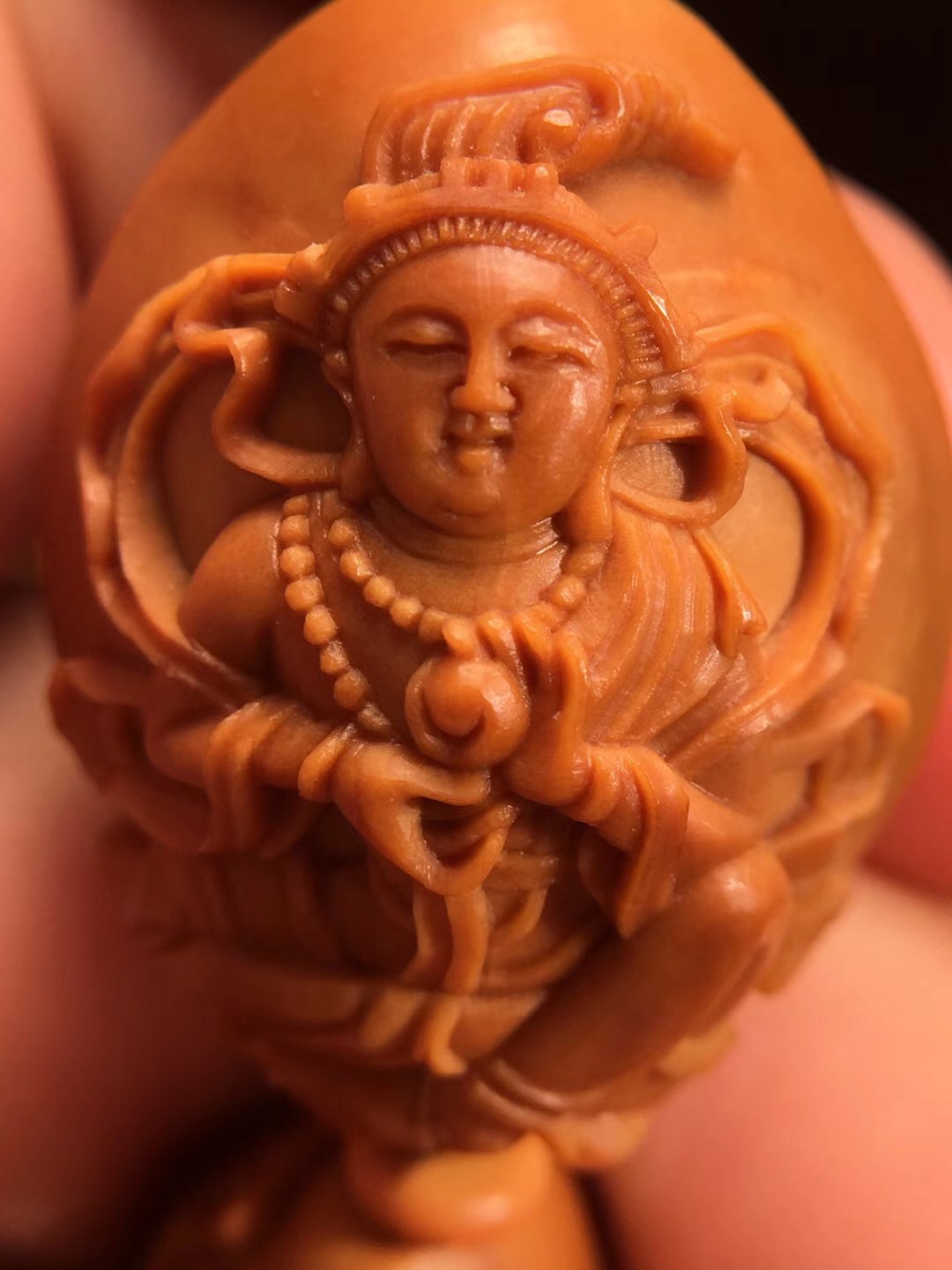 橄榄核里边都干了还容易开裂吗,橄榄核开裂用蛋清还是用502