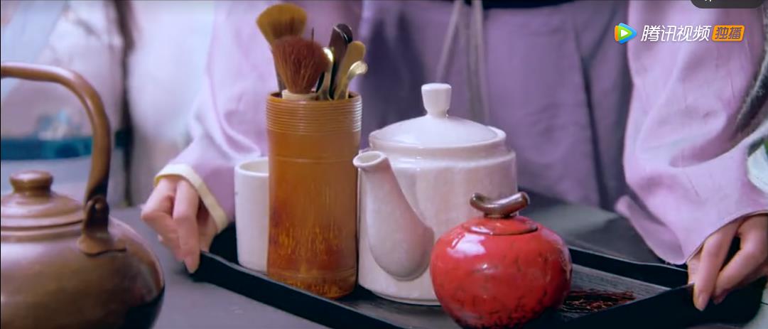 董洁祝英台哭坟化蝶是怎么拍的,董洁祝英台穿女装惊呆梁山伯